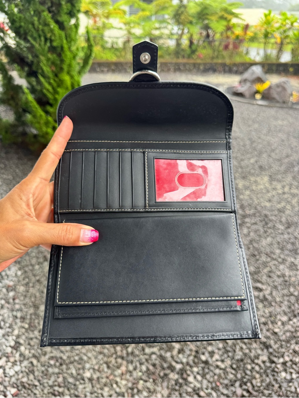 Dooney & Bourke 1975 Black Leather Wallet WR202 BB NWT $185 - Picture 10 of 15